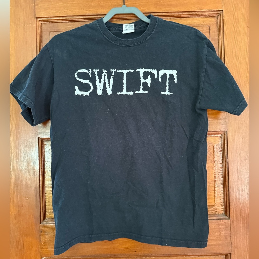 Taylor Swift 2009 Fearless Tour Concert Tee size medium